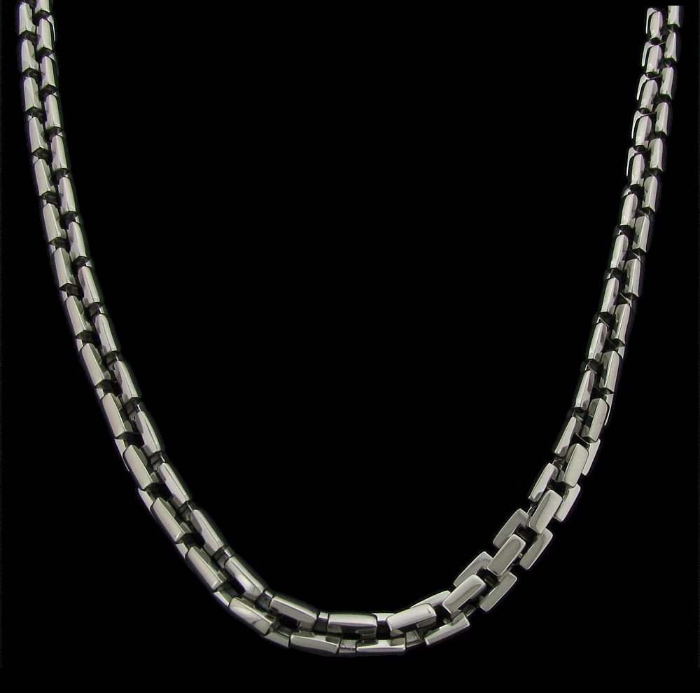 titanium nacklace