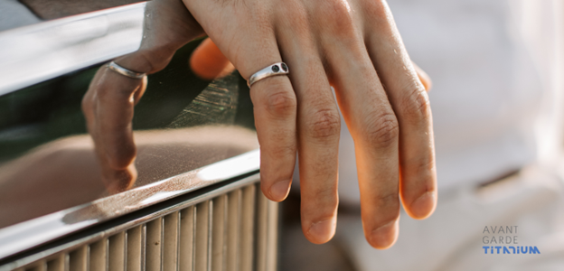 Little Finger Big Look Titanium Pinky Rings