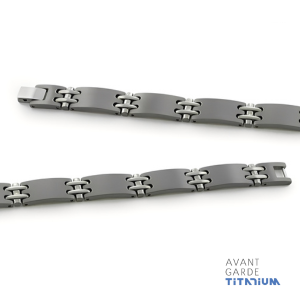 Titanium Bracelet With Polished Accent Links