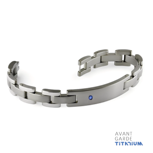 Titanium Bracelet With ID Plate with Sapphire