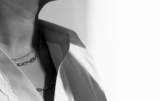 Person wearing titanium chains