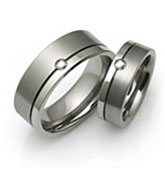 diamond titanium rings with edge offset groove