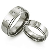 titanium rings with step-down design and diamond setting
