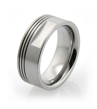 custom titanium ring